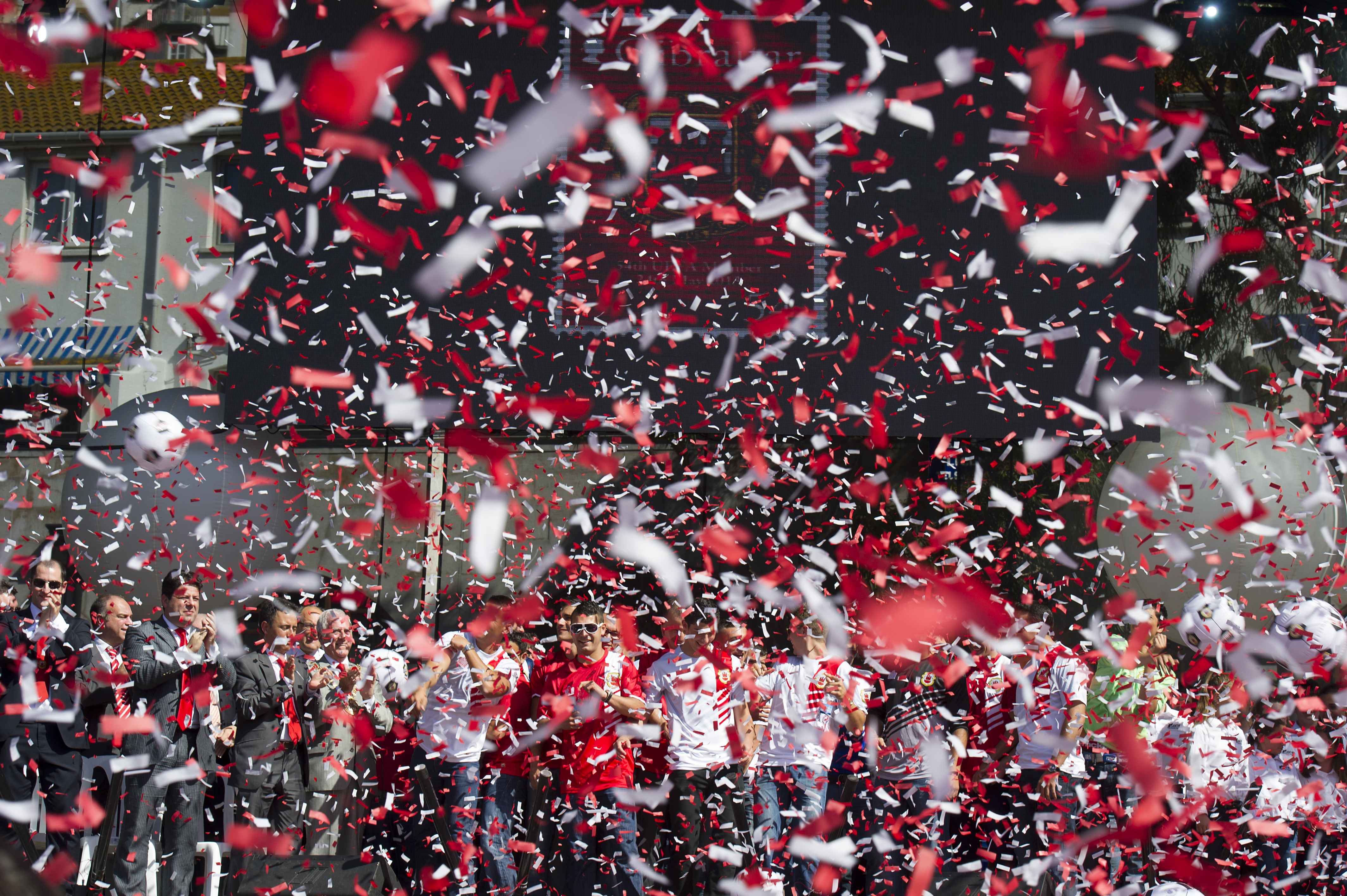 Celebracion Entrada  Gibraltar En La Uefa - 09.jpg